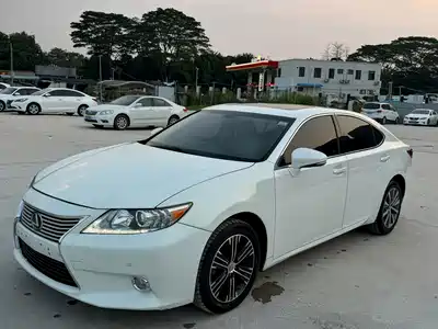 Lexus ES 2013