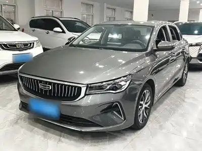 Geely Emgrand 2023