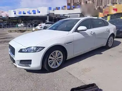 Jaguar XFL 2017