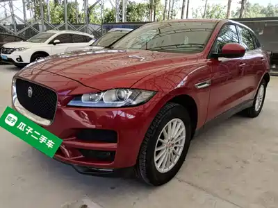 Jaguar F-PACE 2018