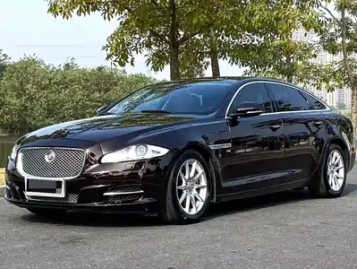 Jaguar XJ 2013