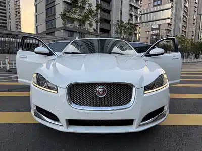Jaguar XF 2013