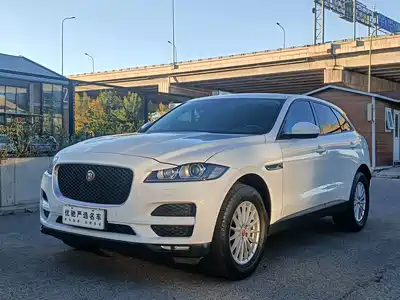 Jaguar F-PACE 2018