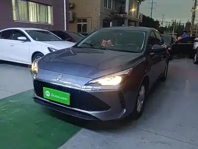Roewe i5 2025