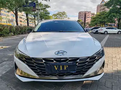 Hyundai Elantra 2021