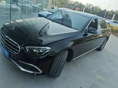 Mercedes-Benz E-Class 2021