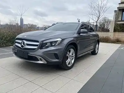Mercedes-Benz GLA 2016