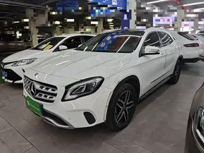 Mercedes-Benz GLA 2017