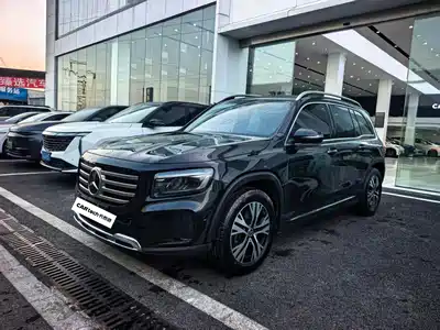 Mercedes-Benz GLB 2024