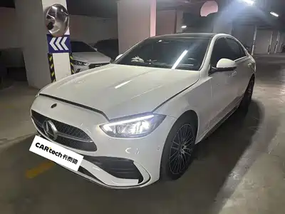 Mercedes-Benz C-Class 2024