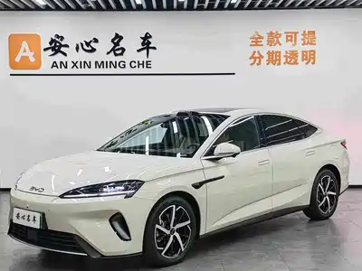 BYD Seal 07 DM-i 2025