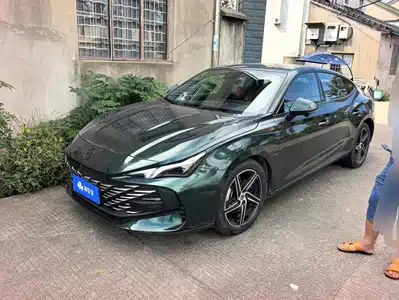 MG MG7 2023