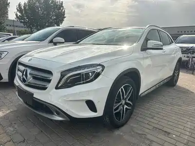 Mercedes-Benz GLA 2015