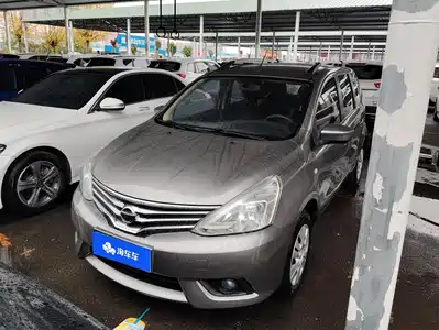 Nissan Livina 2014
