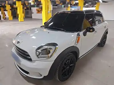 MINI COUNTRYMAN 2015