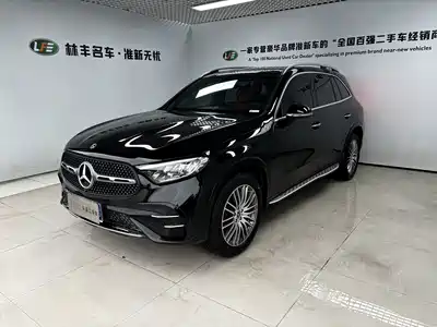 Mercedes-Benz GLC 2025