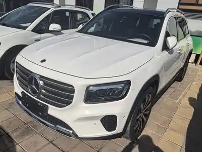 Mercedes-Benz GLB 2024