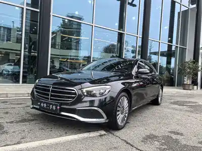 Mercedes-Benz E-Class 2021