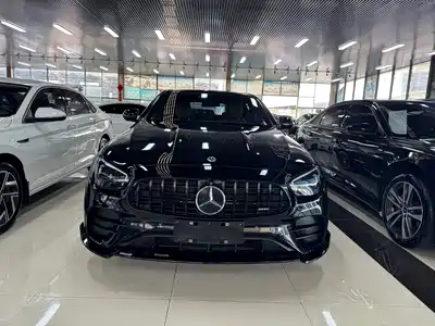 Mercedes-Benz E-Class 2022