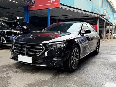 Mercedes-Benz E-Class 2025