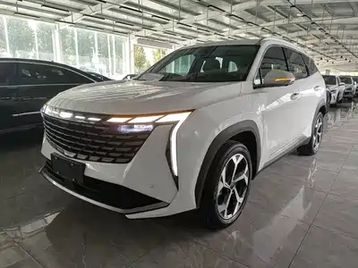 Geely Boyue L 2025