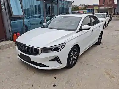 Geely Emgrand 2022