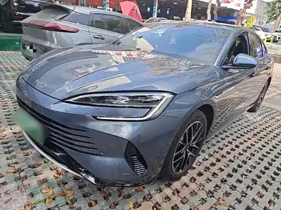 BYD Seal 07 DM-i 2024