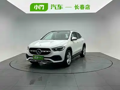 Mercedes-Benz GLA 2020
