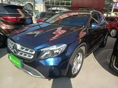Mercedes-Benz GLA 2017