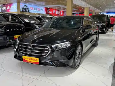 Mercedes-Benz E-Class 2025