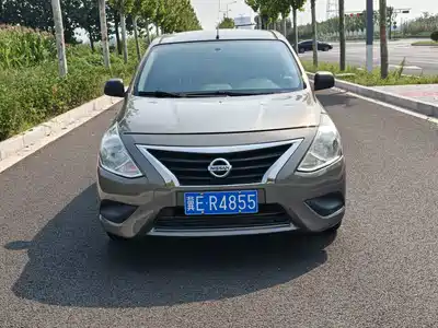 Nissan Sunny 2014
