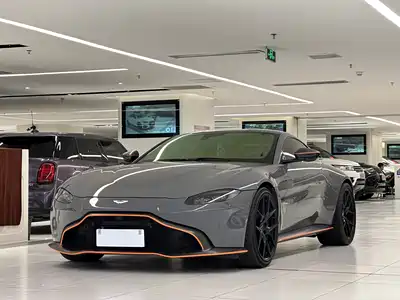 Aston Martin V8 Vantage 2019