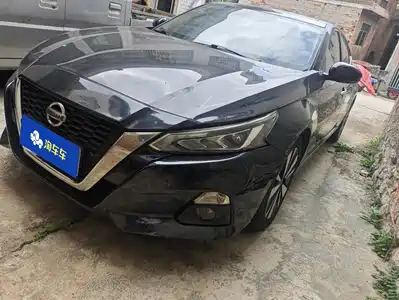 Nissan Teana 2022