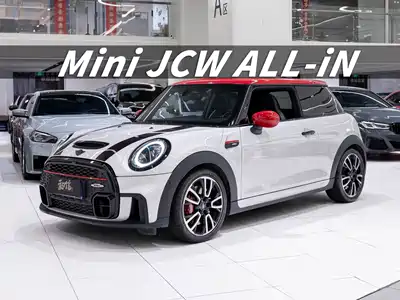 MINI JCW 2022