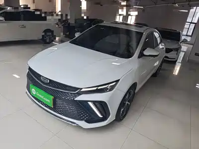 Geely Emgrand L 2022
