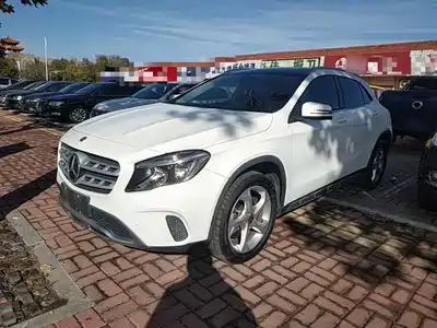 Mercedes-Benz GLA 2019