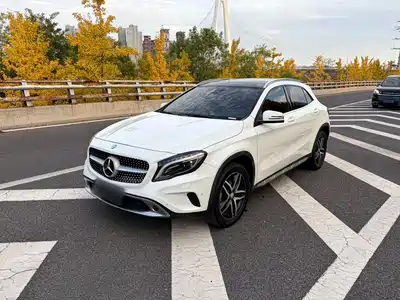 Mercedes-Benz GLA 2017
