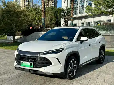 BYD Song L DM-i 2025