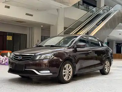 Geely Emgrand 2015