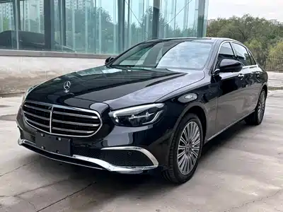 Mercedes-Benz E-Class 2022