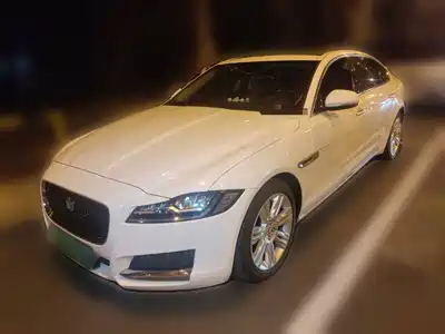 Jaguar XFL 2018