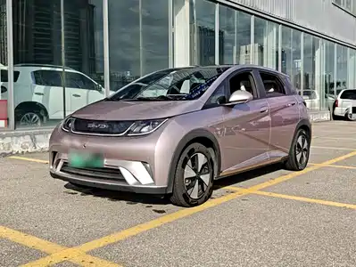 BYD Dolphin 2023