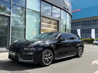 Lynk & Co 03 2022