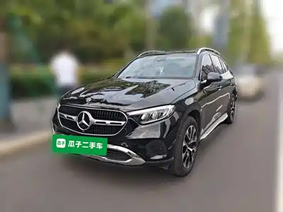 Mercedes-Benz GLC 2025