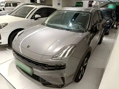 Lynk & Co 06 EM-P 2021