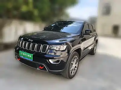 Jeep Grand Cherokee (Import) 2021