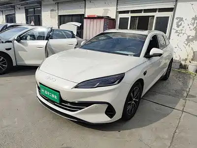 BYD Seal 06 DM-i Touring 2025