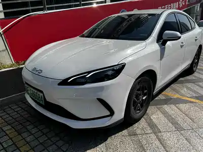 BYD Seal 05 DM-i 2025