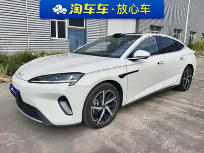 BYD Seal 07 DM-i 2025