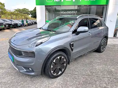 Lynk & Co 01 EM-P 2019